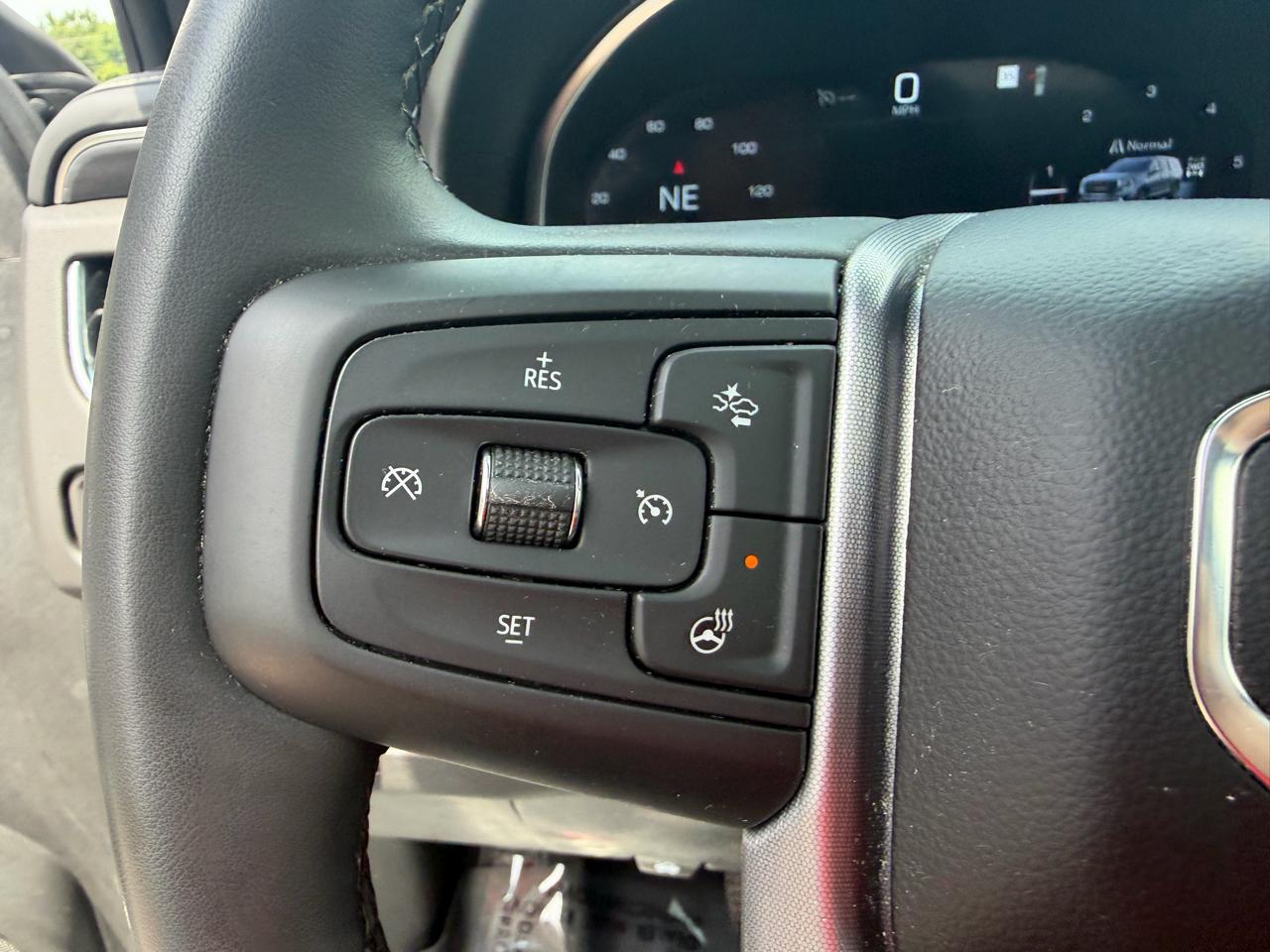 GMC Yukon XL 4WD 4dr SLT 2023