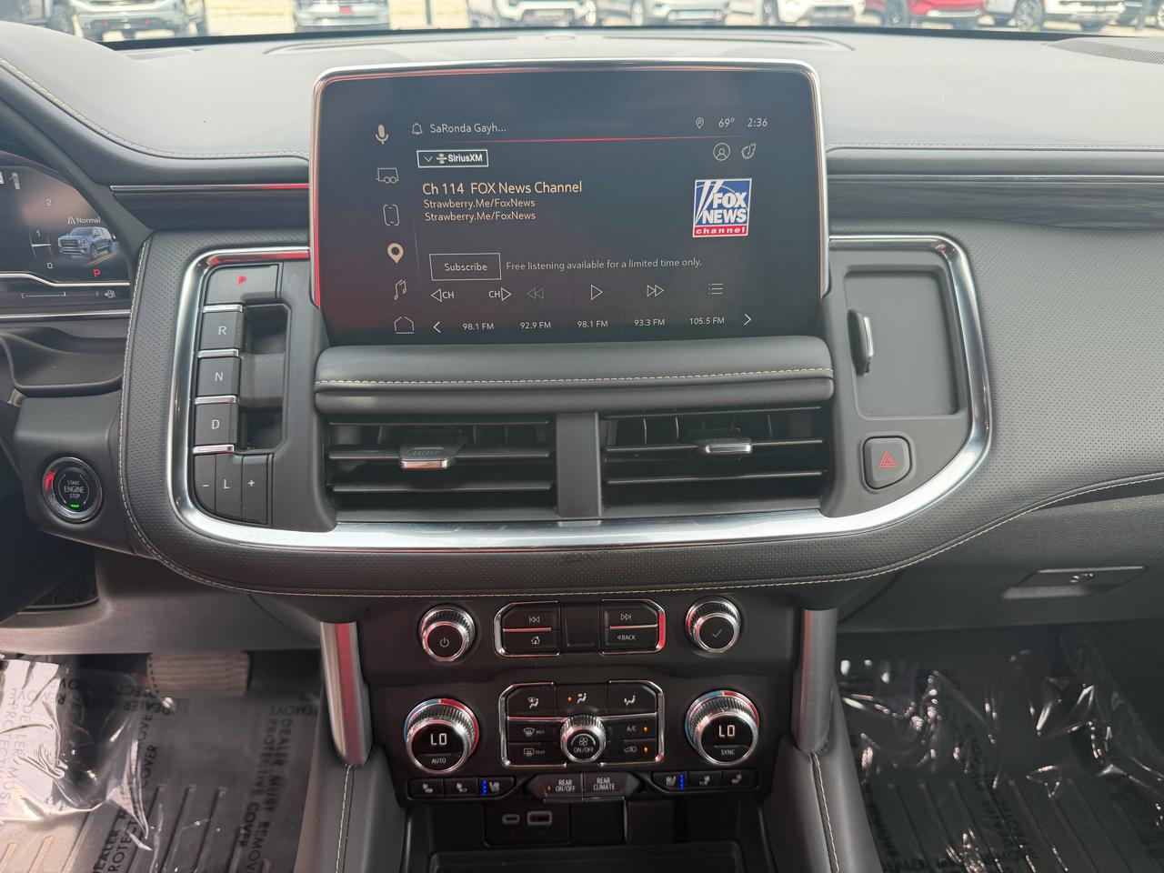 GMC Yukon XL 4WD 4dr SLT 2023