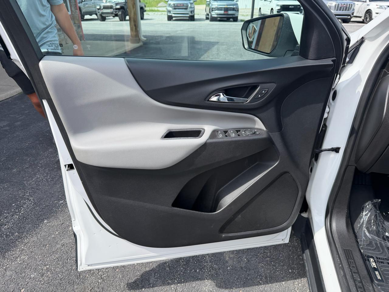 Chevrolet Equinox FWD 4dr LT w/1LT 2020