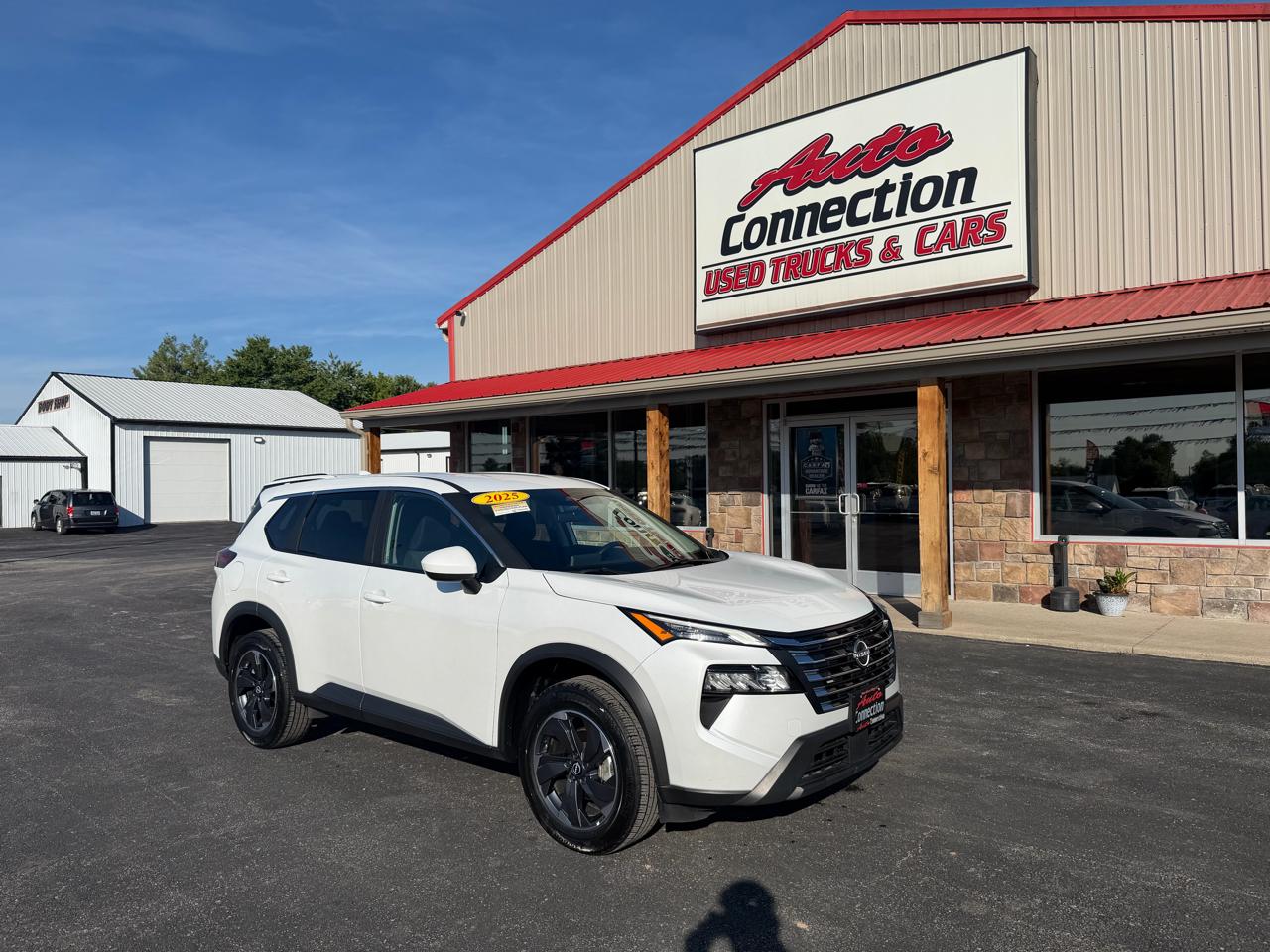 Nissan Rogue FWD SV 2025