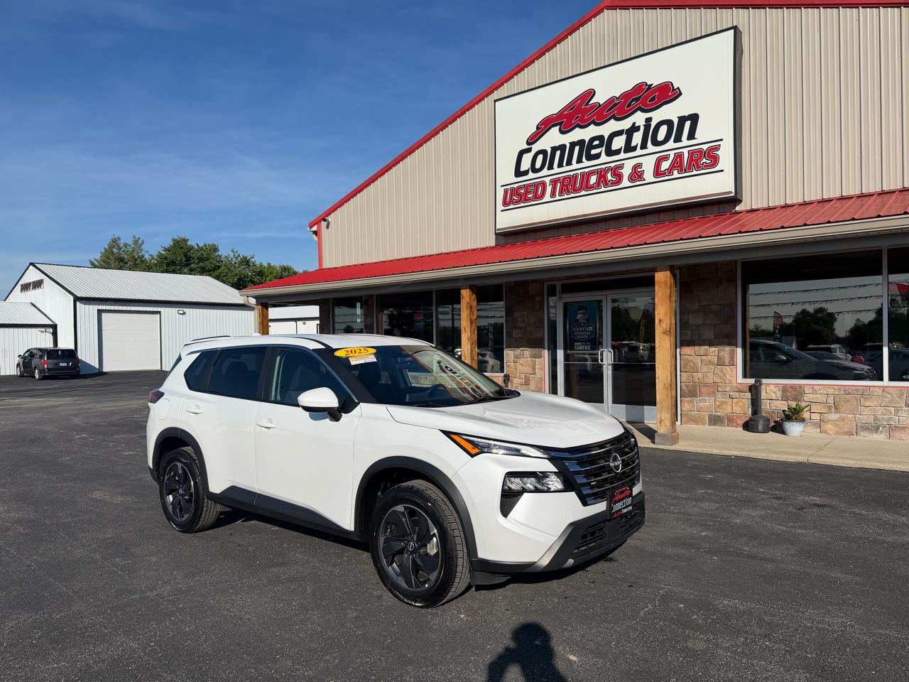 Nissan Rogue FWD SV 2025