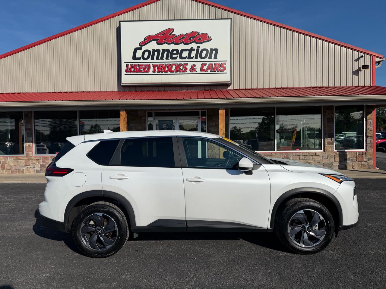 Nissan Rogue FWD SV 2025