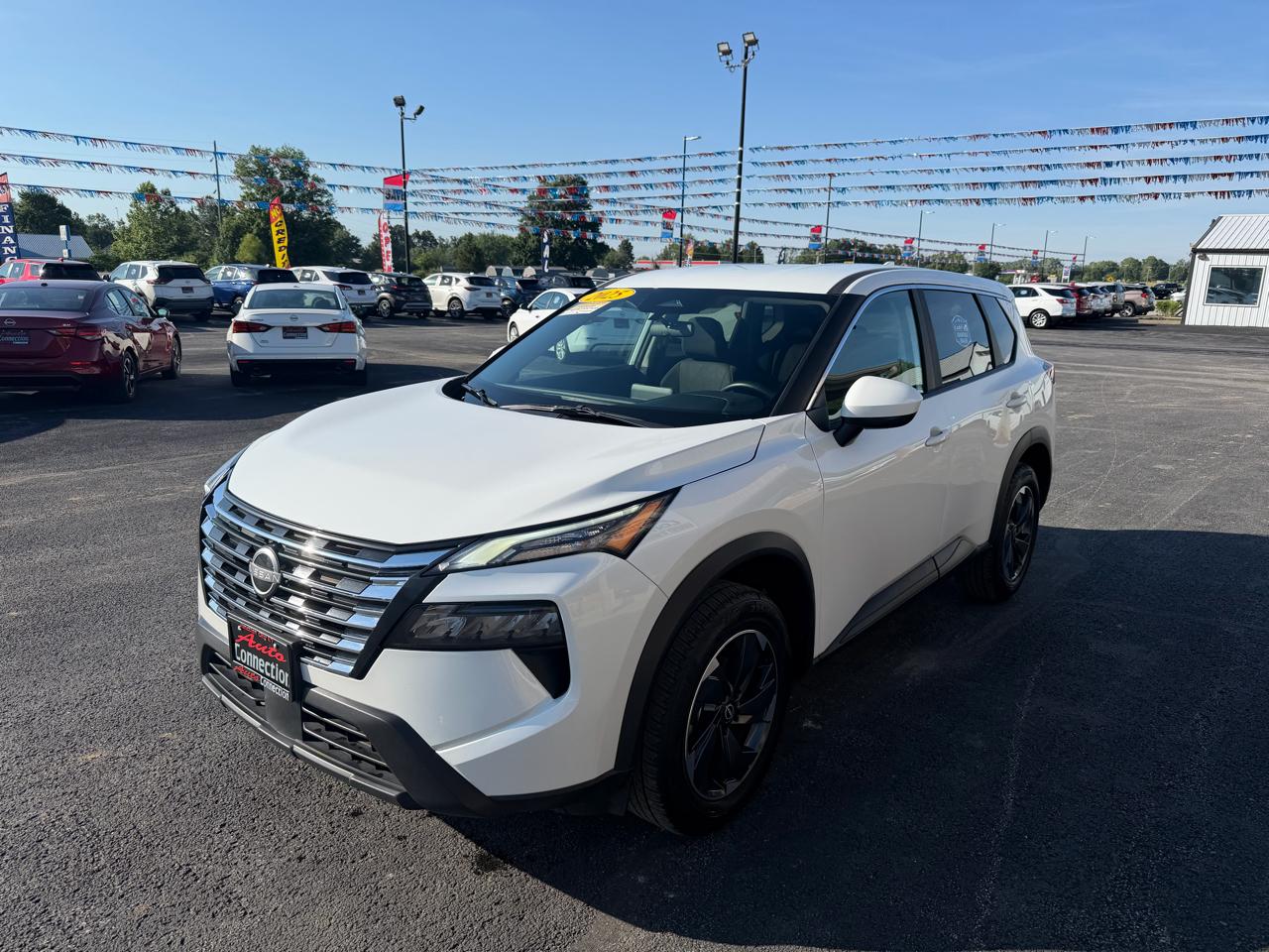 Nissan Rogue FWD SV 2025