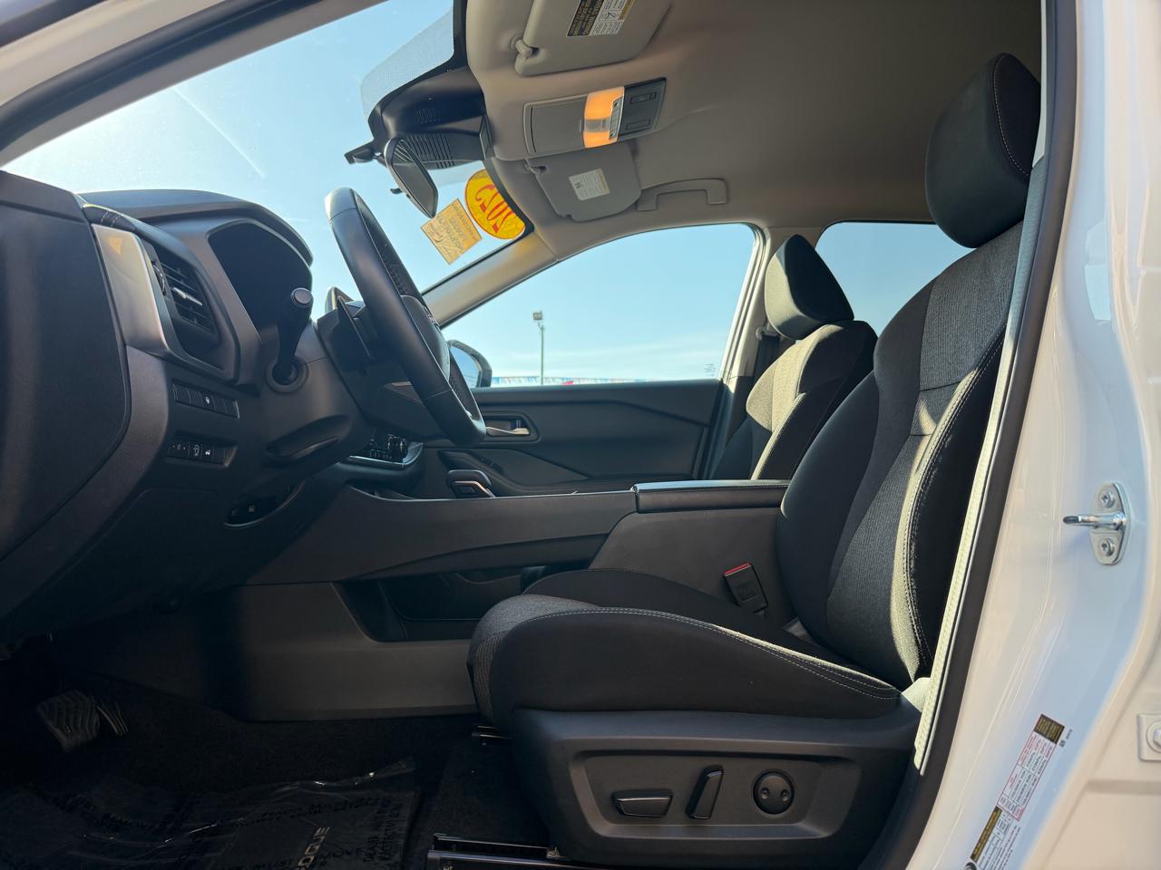 Nissan Rogue FWD SV 2025