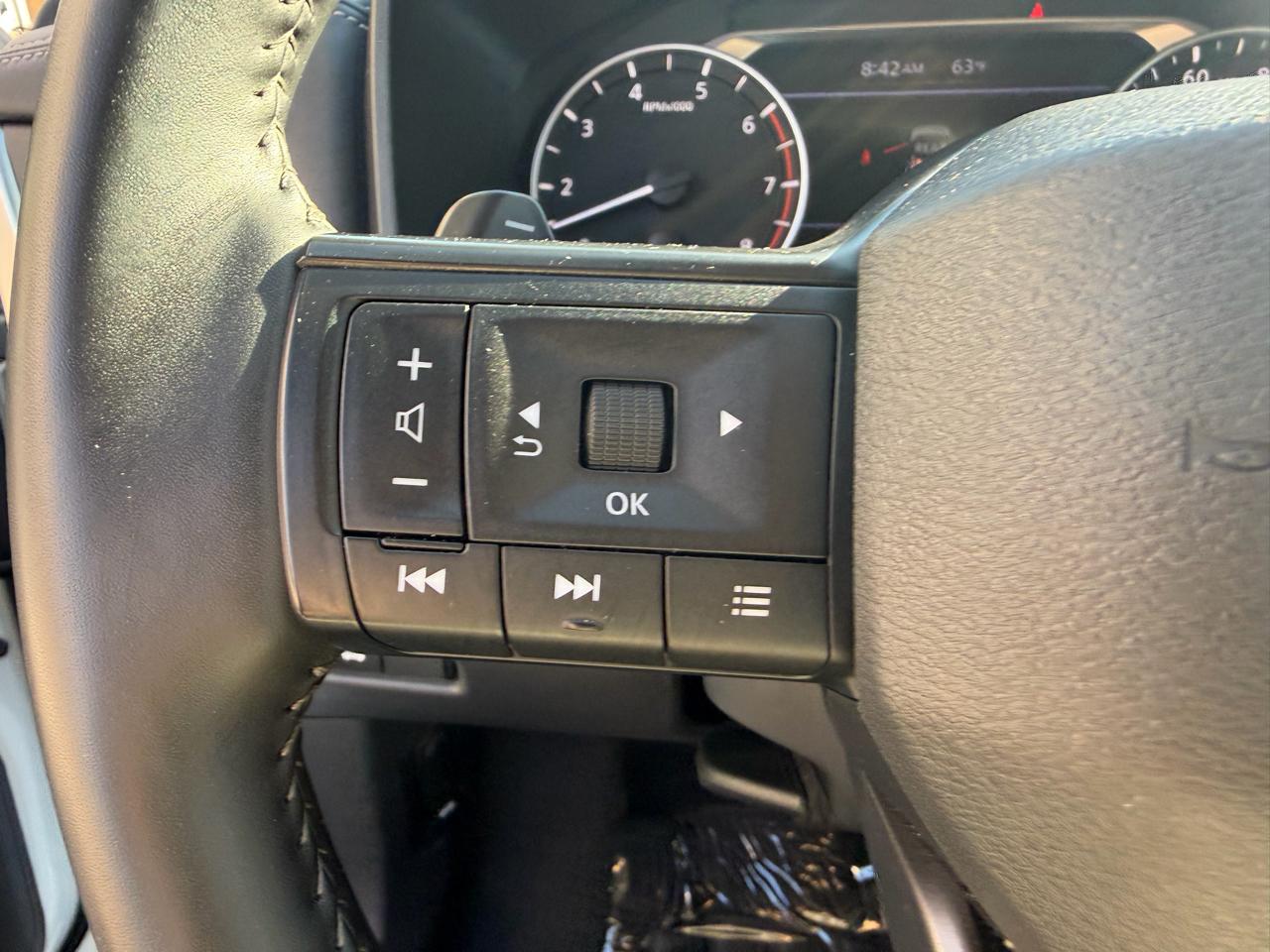 Nissan Rogue FWD SV 2025