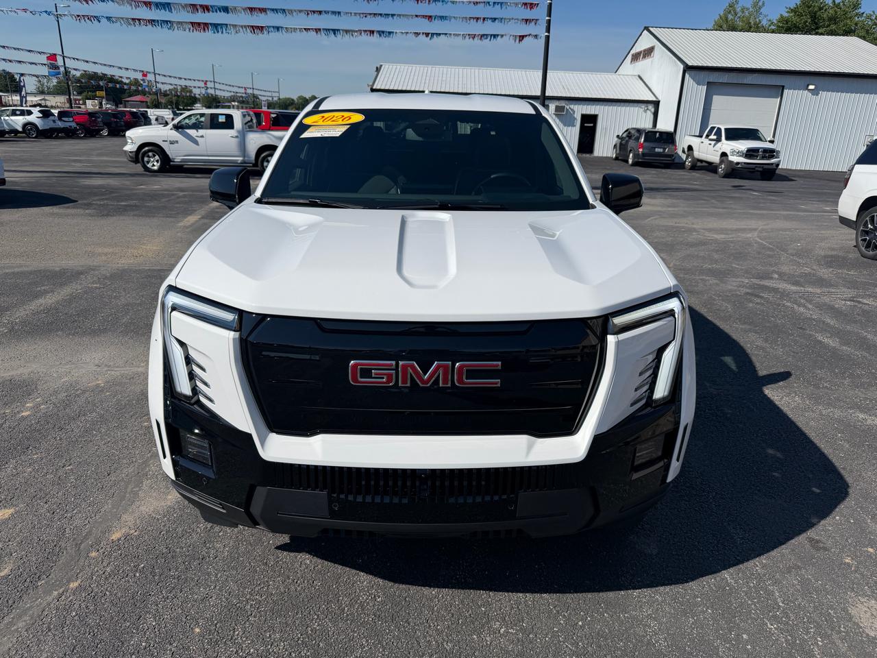GMC Sierra EV e4WD Crew Cab Standard Range Elevation 2026