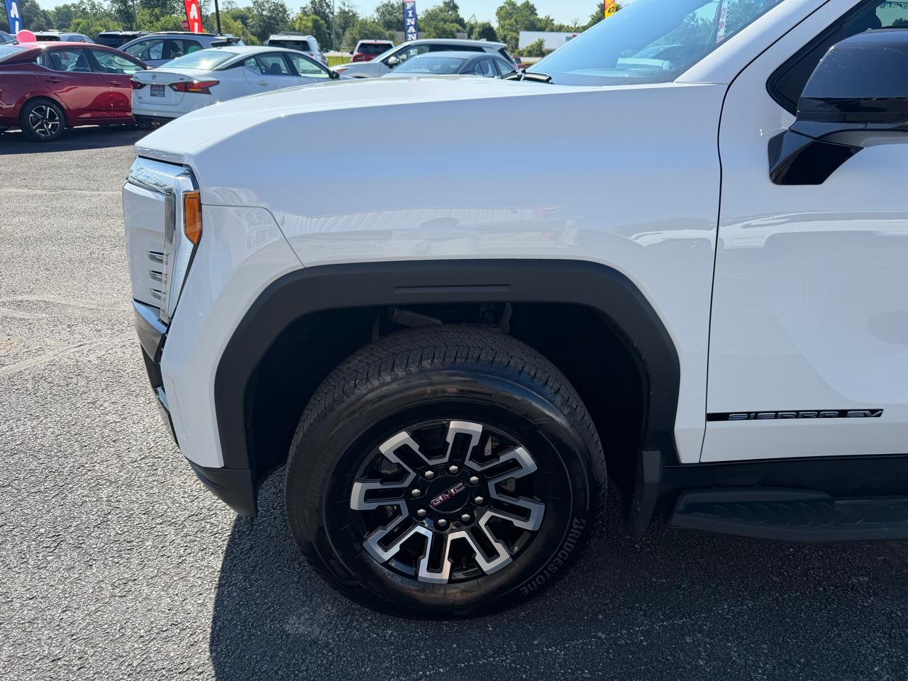 GMC Sierra EV e4WD Crew Cab Standard Range Elevation 2026