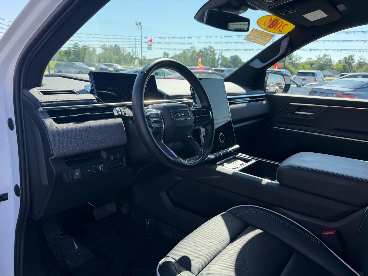 GMC Sierra EV e4WD Crew Cab Standard Range Elevation 2026