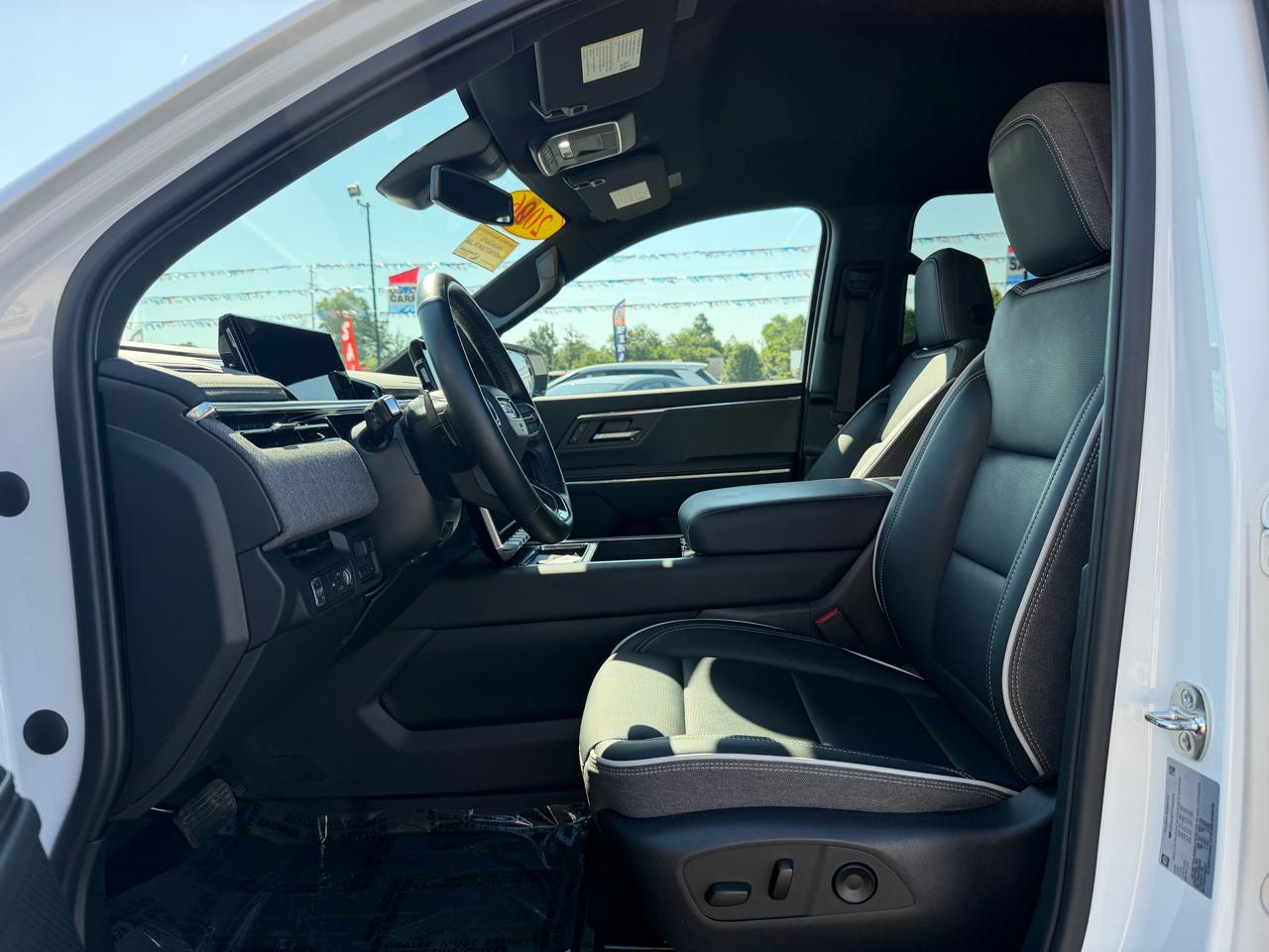 GMC Sierra EV e4WD Crew Cab Standard Range Elevation 2026