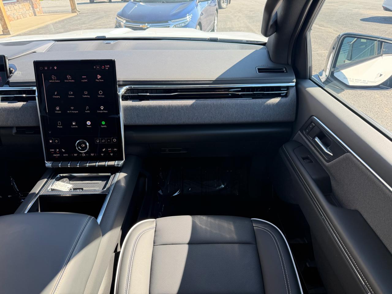 GMC Sierra EV e4WD Crew Cab Standard Range Elevation 2026