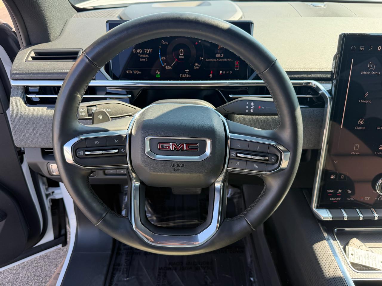 GMC Sierra EV e4WD Crew Cab Standard Range Elevation 2026