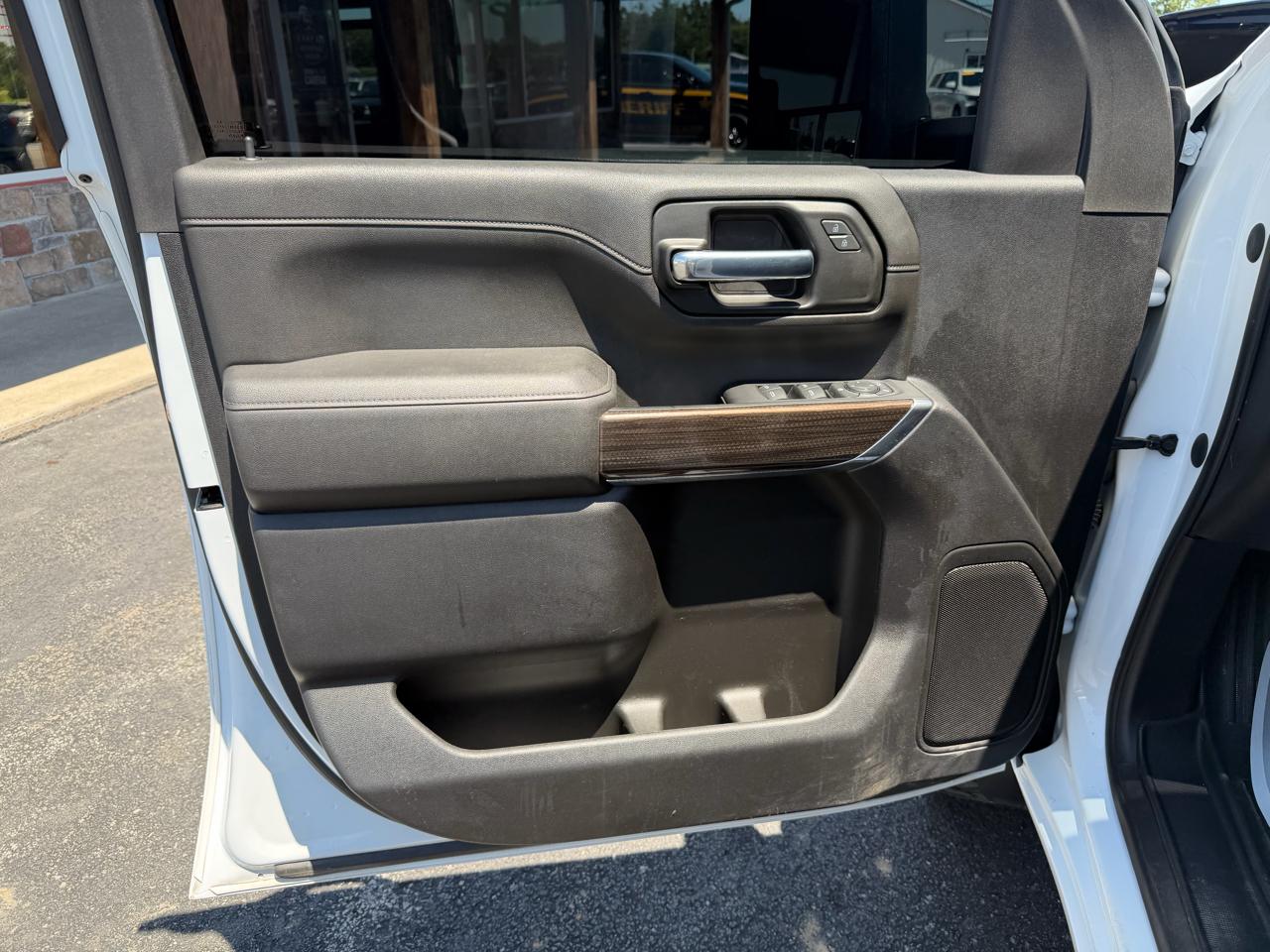 Chevrolet Silverado 2500HD 4WD Crew Cab 159" LT 2023