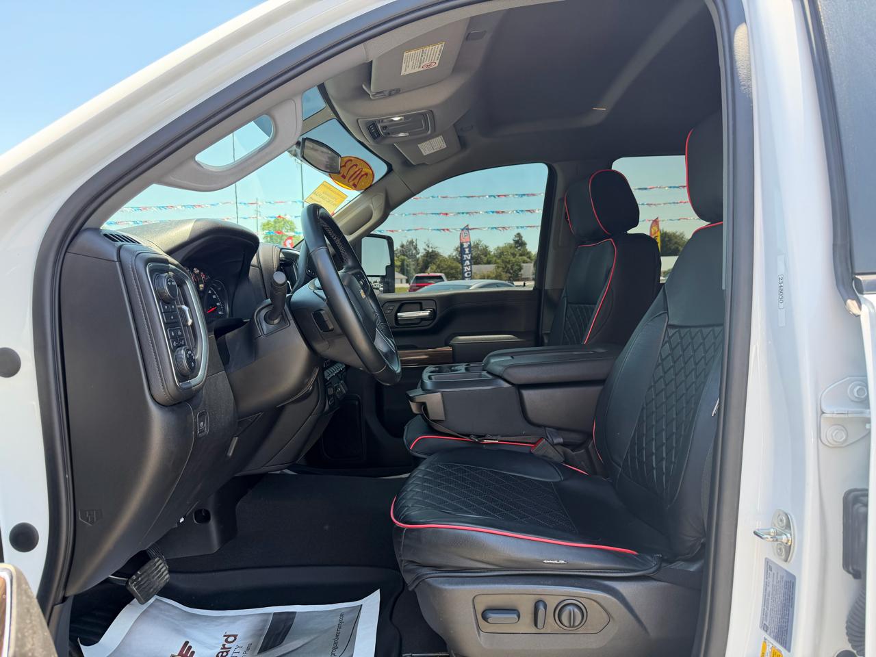 Chevrolet Silverado 2500HD 4WD Crew Cab 159" LT 2023