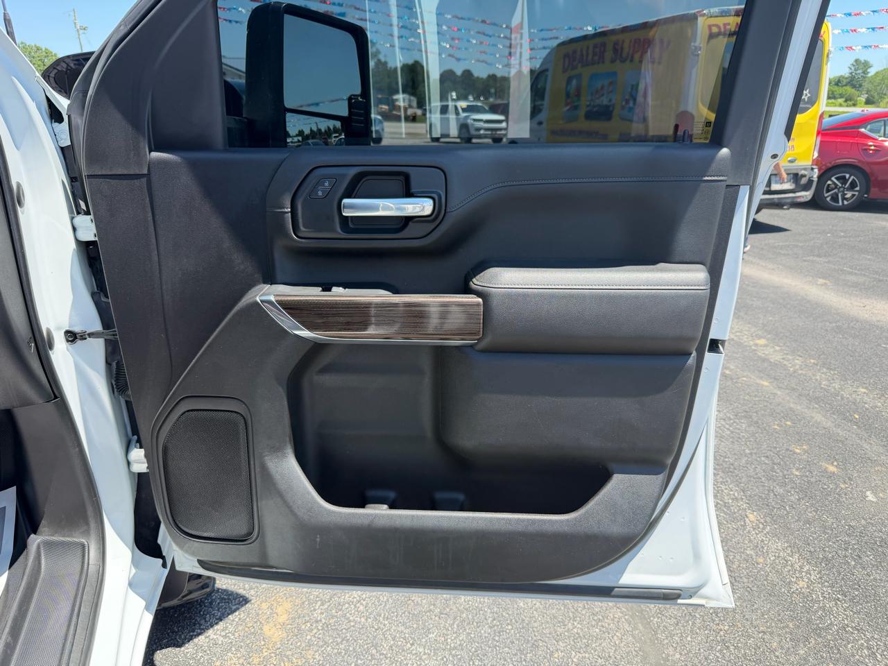 Chevrolet Silverado 2500HD 4WD Crew Cab 159" LT 2023