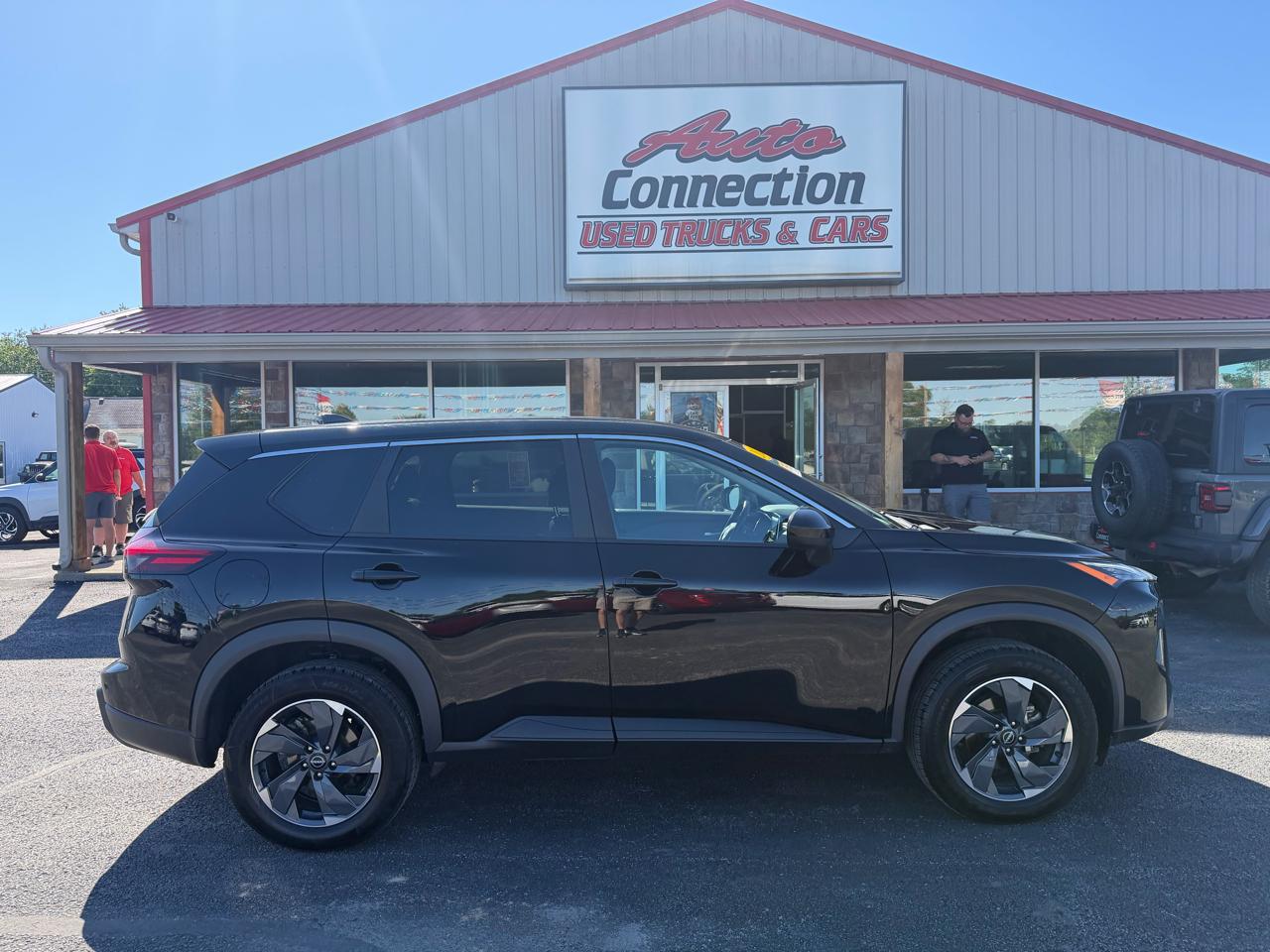 Nissan Rogue FWD SV 2024