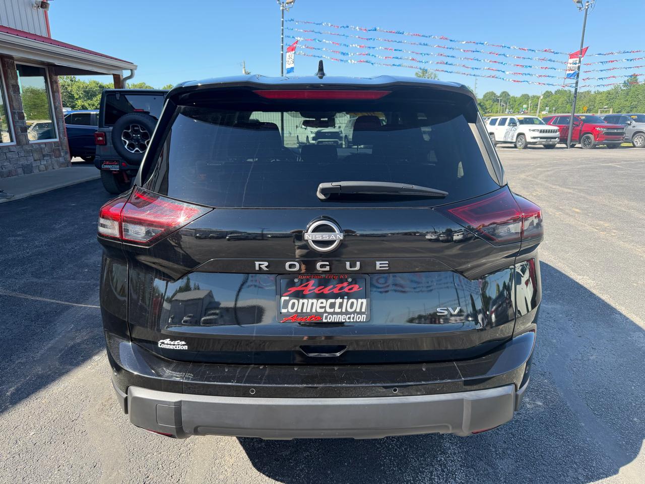 Nissan Rogue FWD SV 2024
