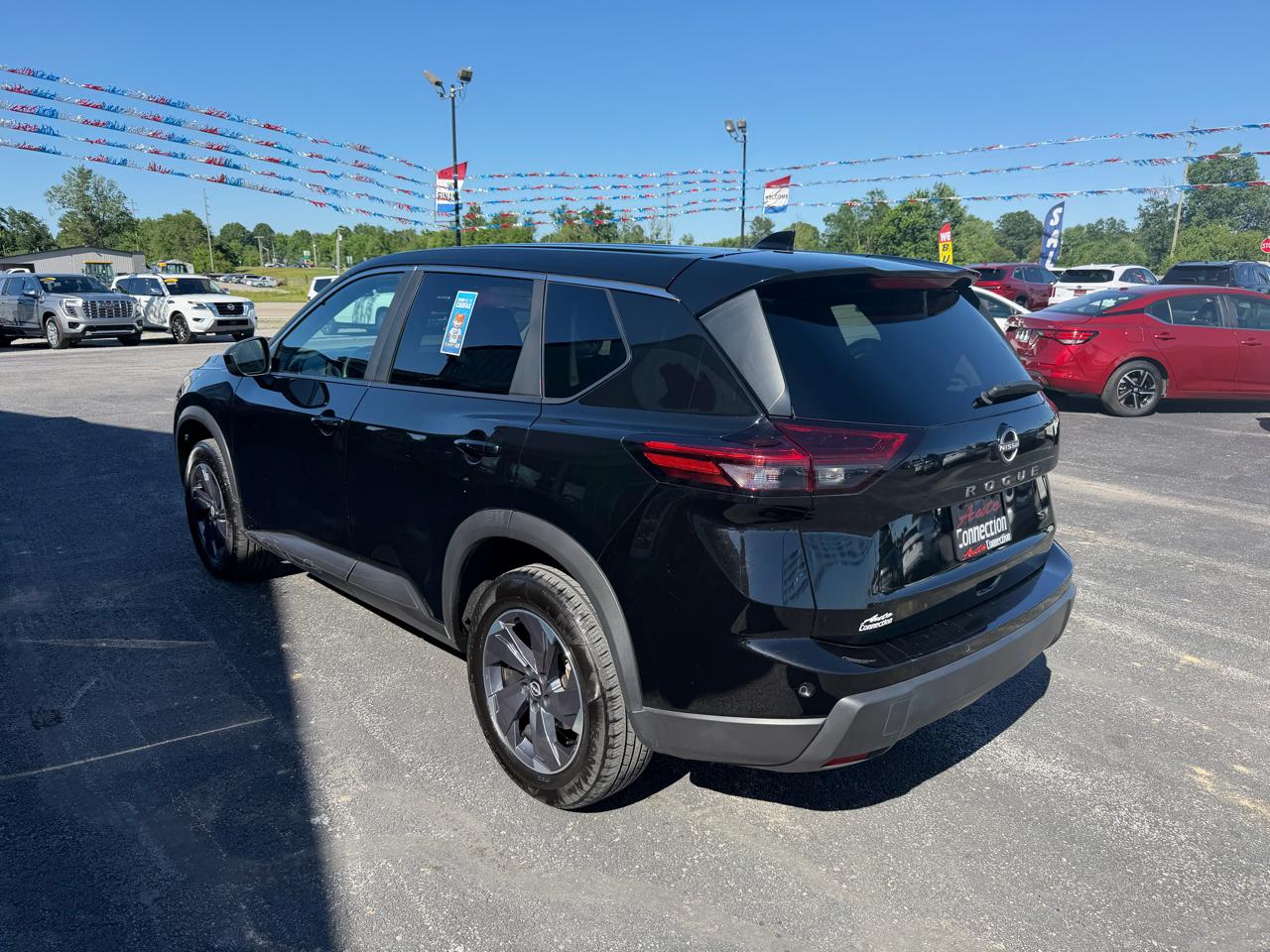 Nissan Rogue FWD SV 2024