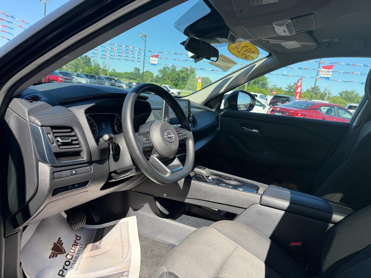 Nissan Rogue FWD SV 2024