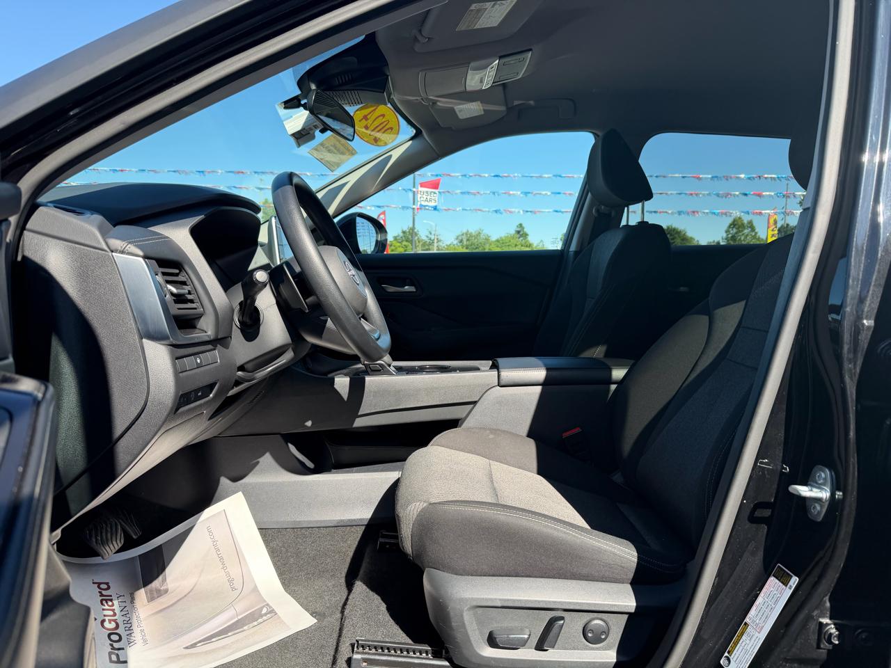 Nissan Rogue FWD SV 2024