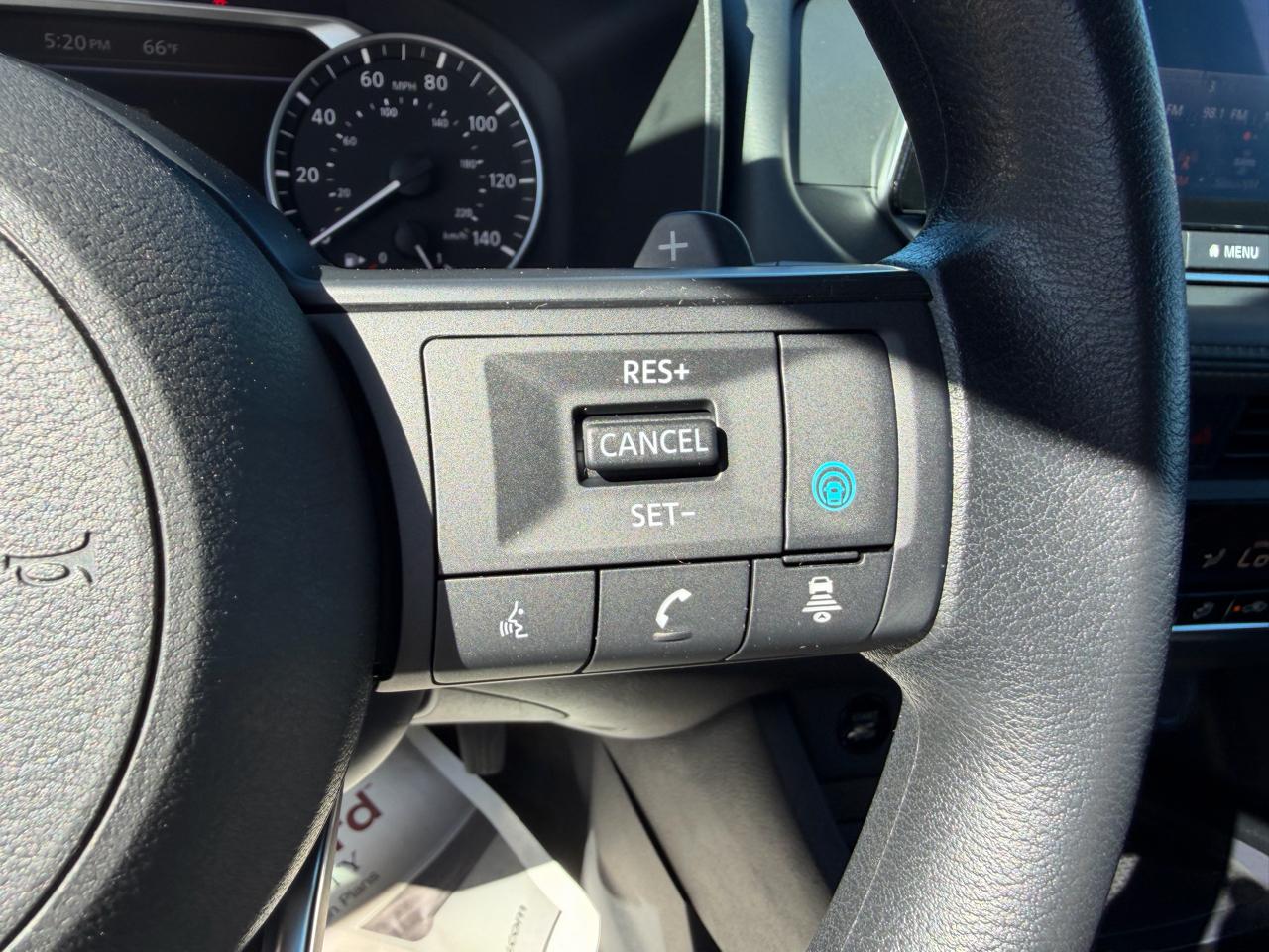 Nissan Rogue FWD SV 2024