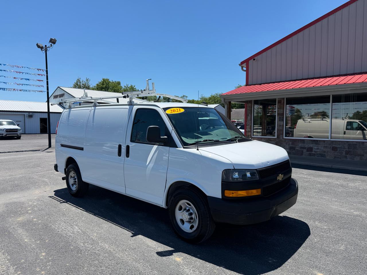 2021 Chevrolet Express Cargo Van RWD 2500 135"