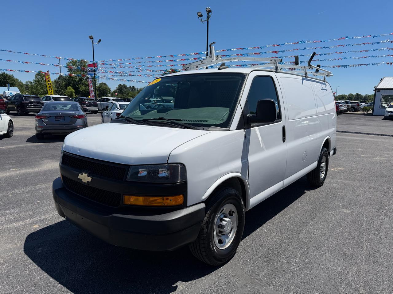 Chevrolet Express Cargo Van RWD 2500 135" 2021