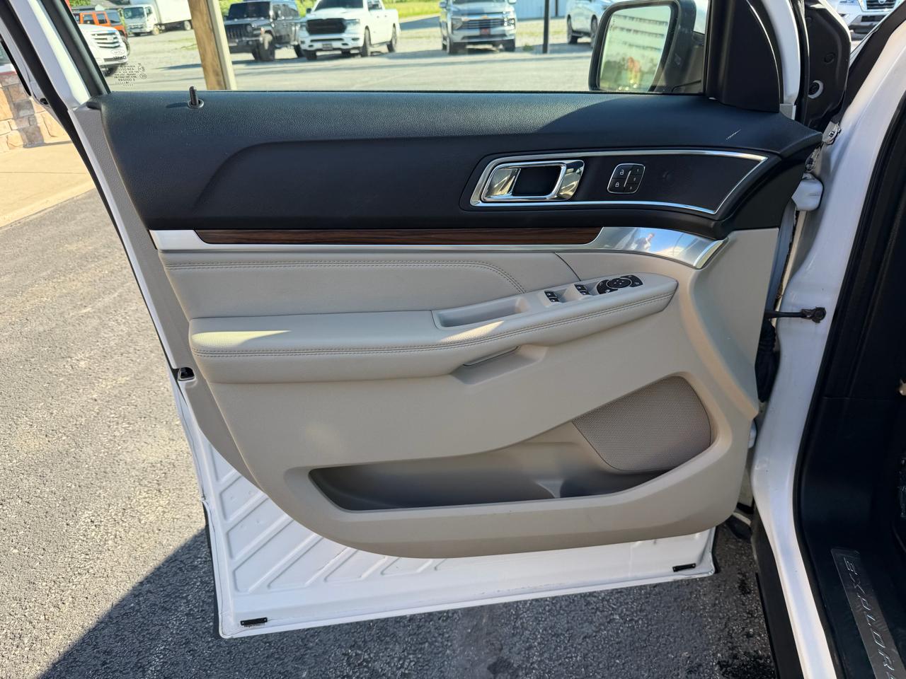 Ford Explorer Limited 4WD 2018