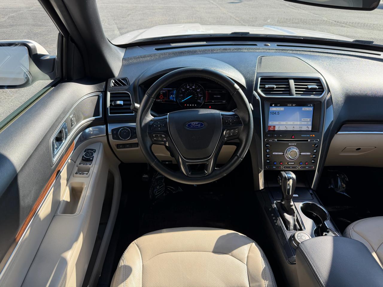Ford Explorer Limited 4WD 2018