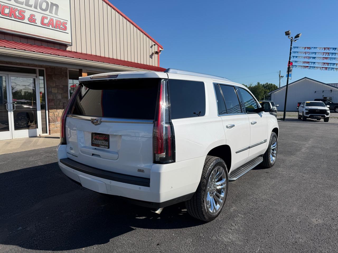 Cadillac Escalade 4WD 4dr Luxury 2017