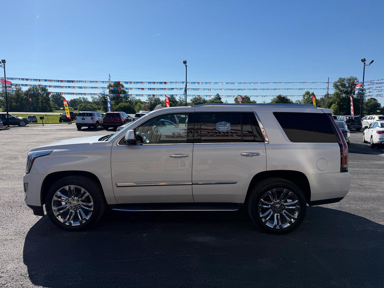 Cadillac Escalade 4WD 4dr Luxury 2017