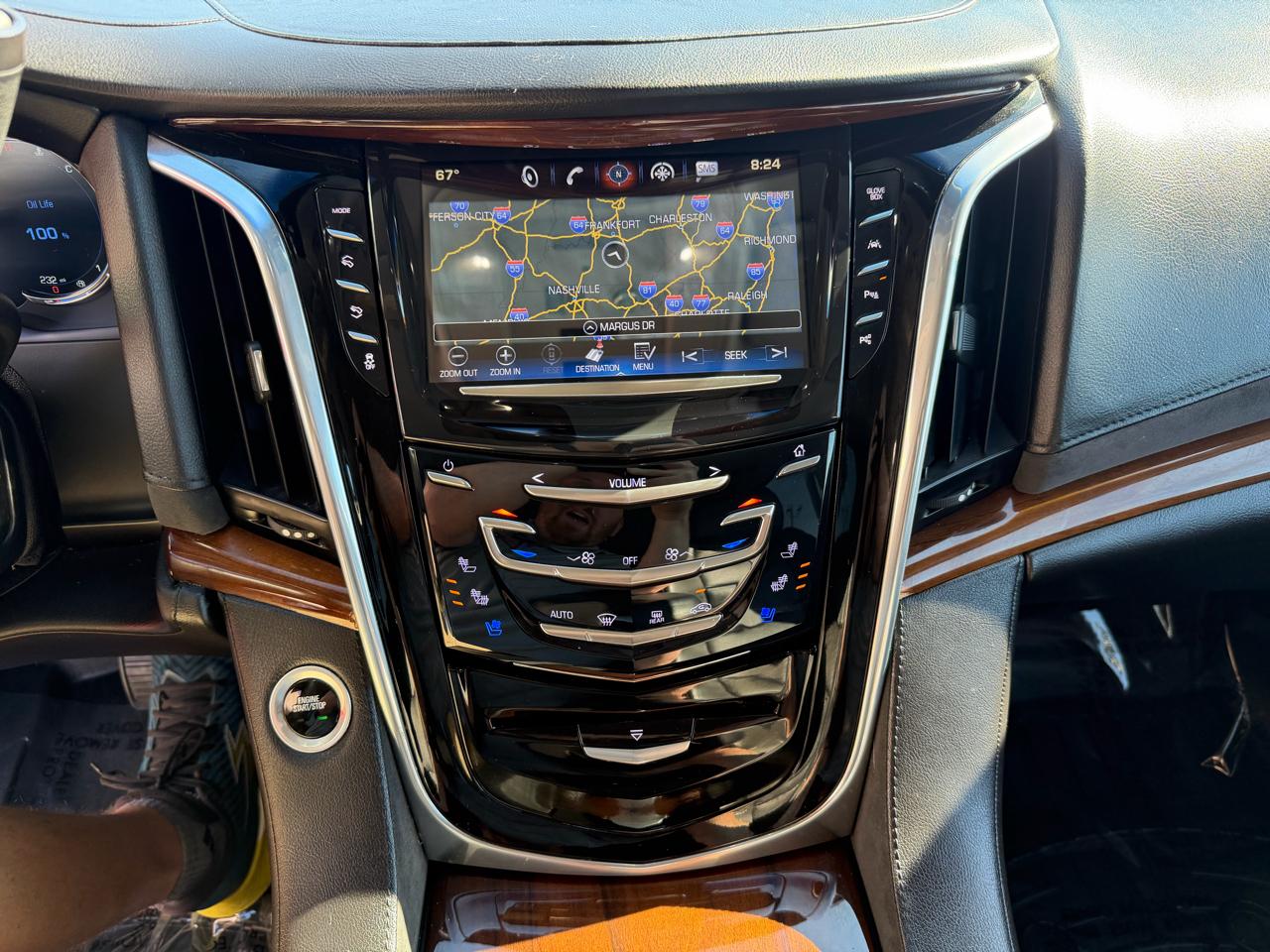 Cadillac Escalade 4WD 4dr Luxury 2017