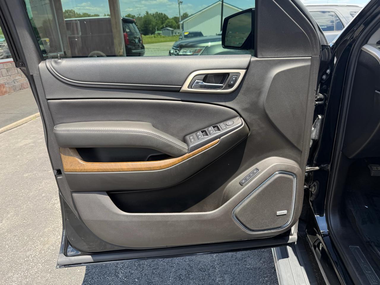 GMC Yukon 4WD 4dr Denali 2018