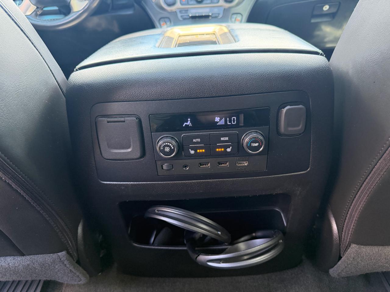 GMC Yukon 4WD 4dr Denali 2018
