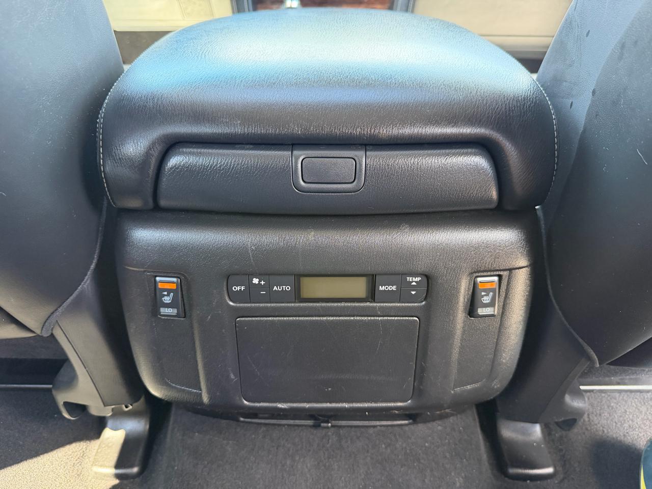 Nissan Armada 4x4 Platinum 2017