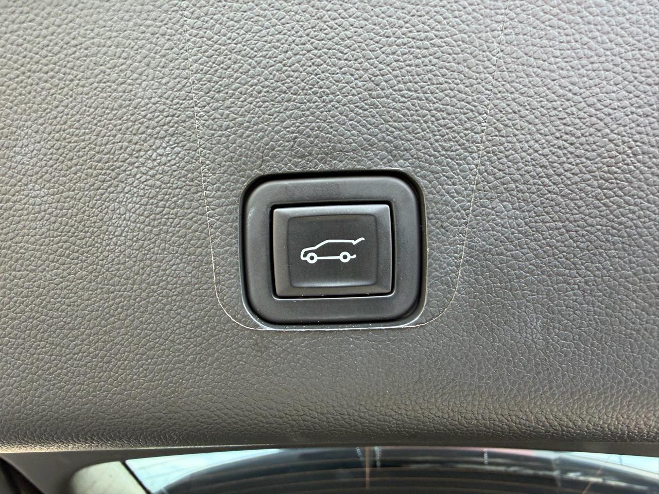 Chevrolet Traverse AWD 4dr LT Cloth w/1LT 2023