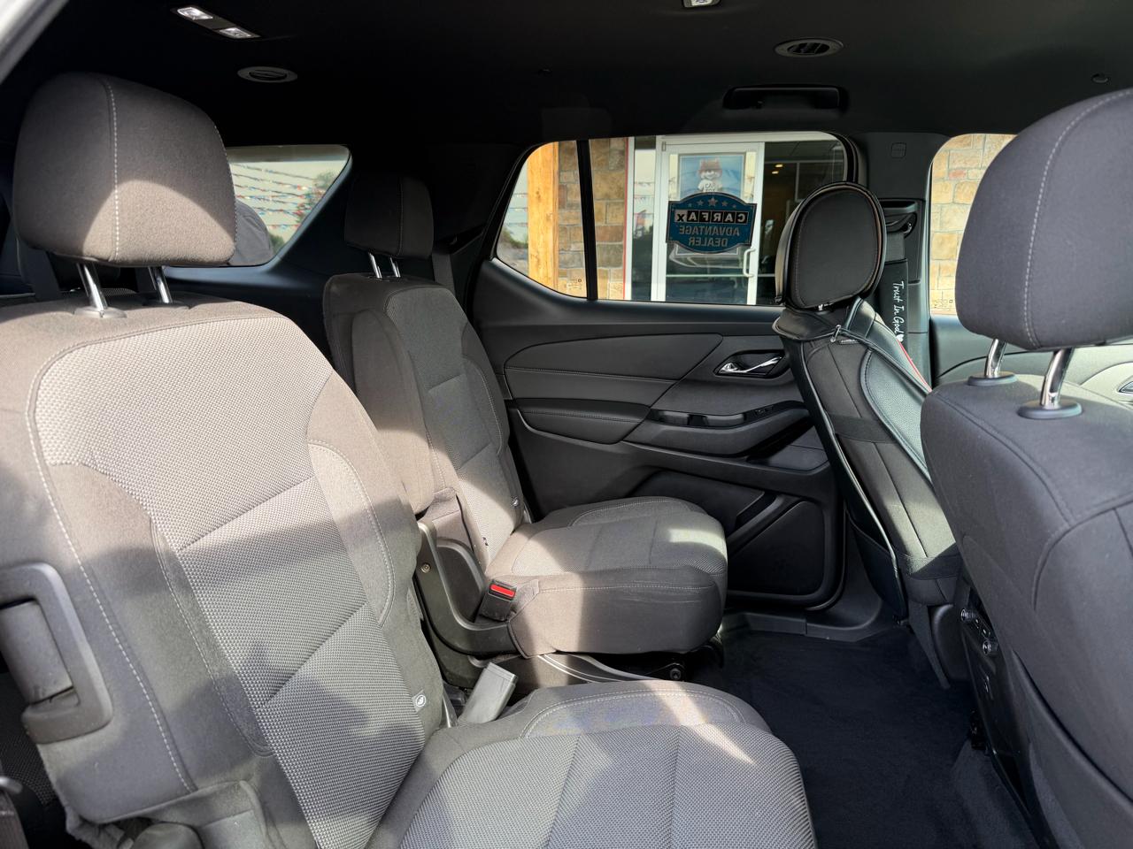 Chevrolet Traverse AWD 4dr LT Cloth w/1LT 2023
