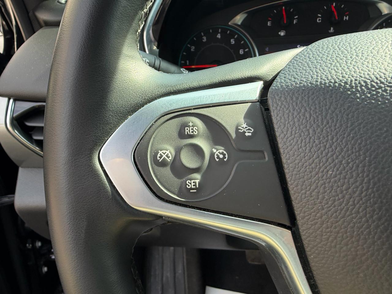 Chevrolet Traverse AWD 4dr LT Cloth w/1LT 2023