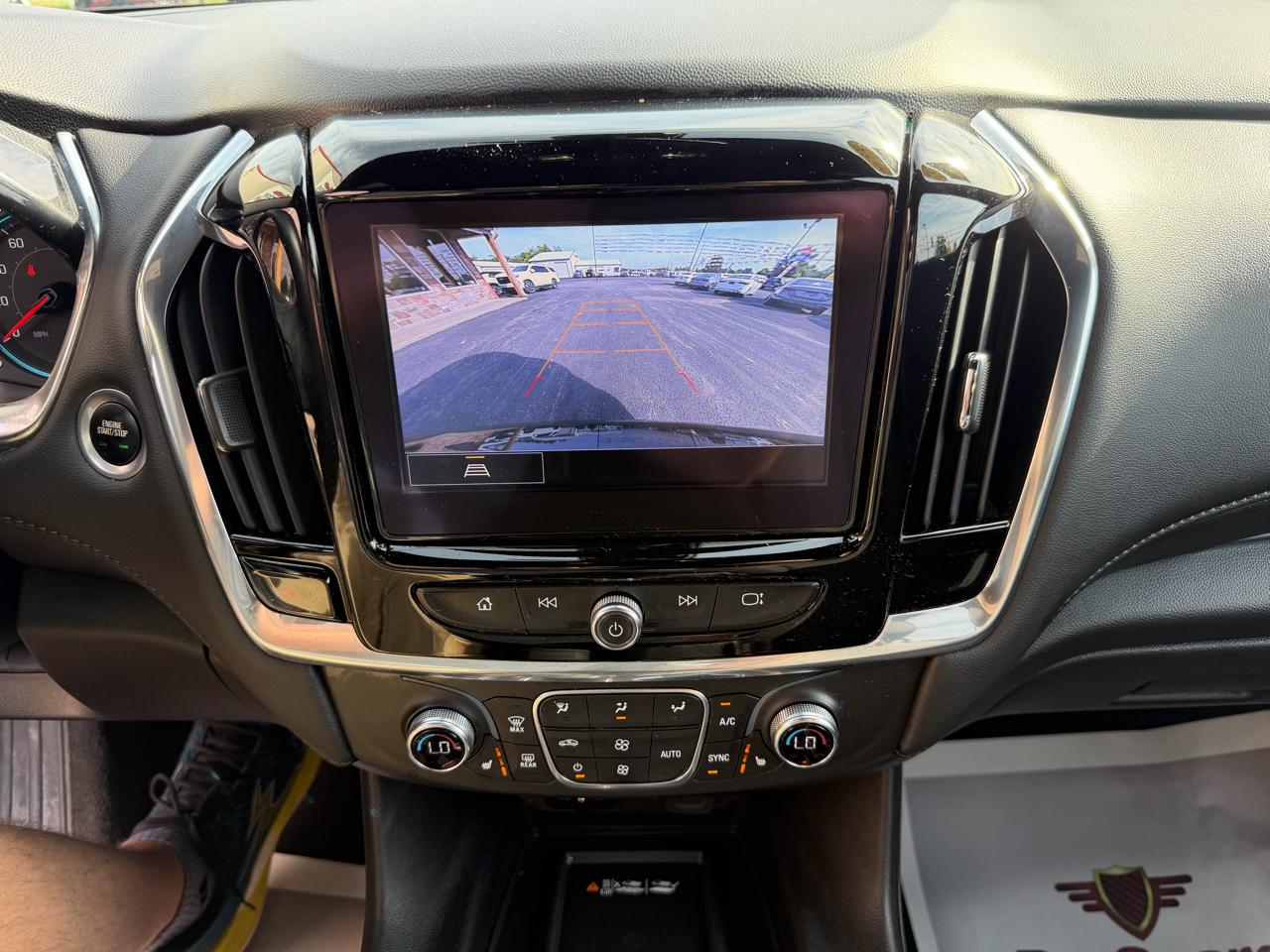 Chevrolet Traverse AWD 4dr LT Cloth w/1LT 2023