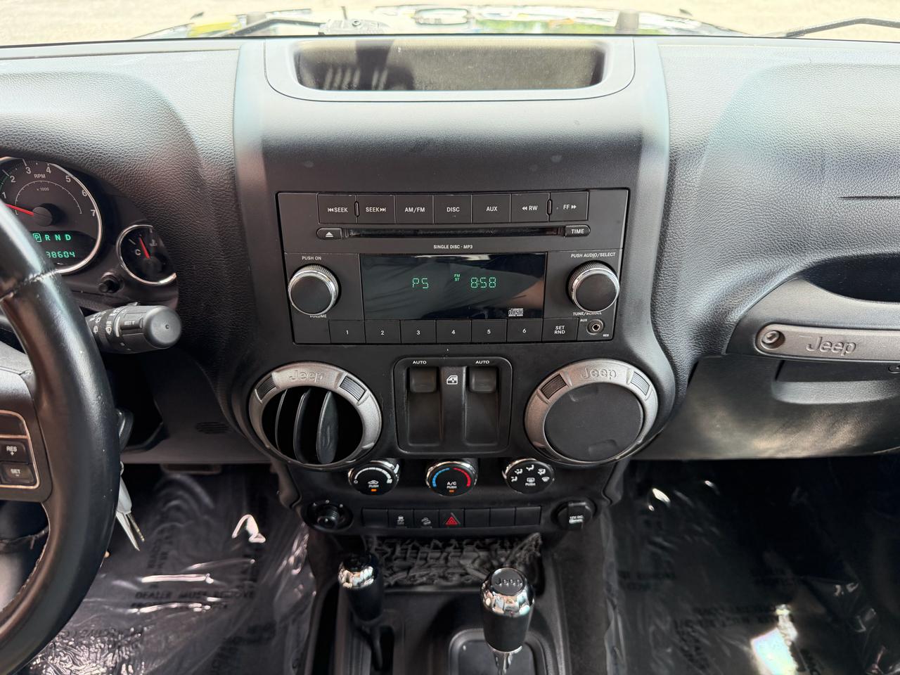 Jeep Wrangler 4WD 2dr Sport 2012