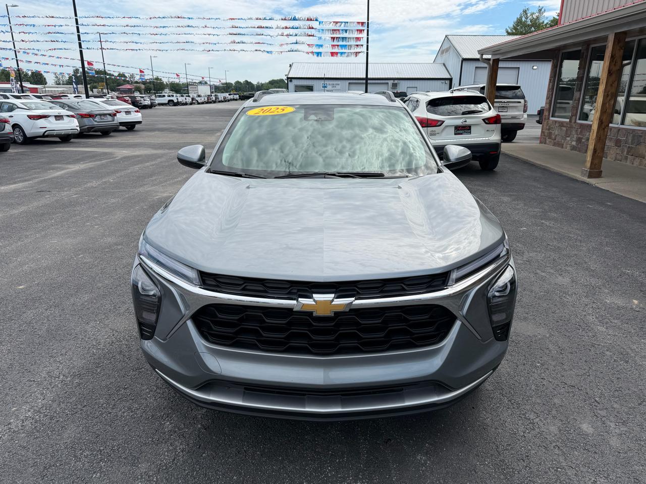 Chevrolet Trax FWD 4dr LT 2025