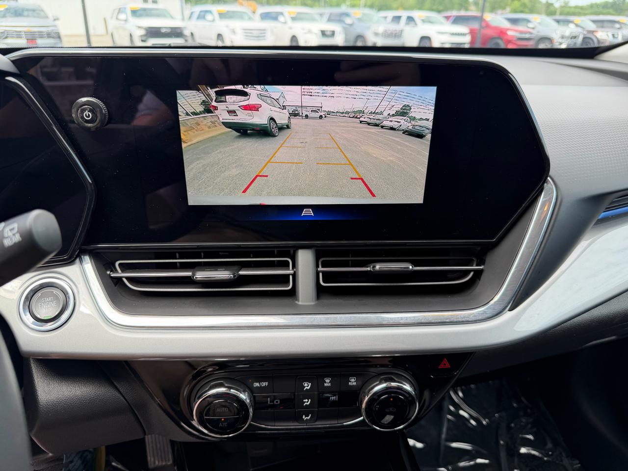 Chevrolet Trax FWD 4dr LT 2025