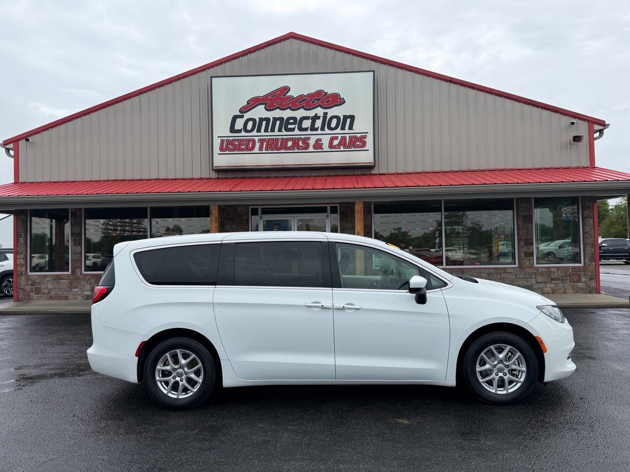 Chrysler Voyager LX FWD 2022