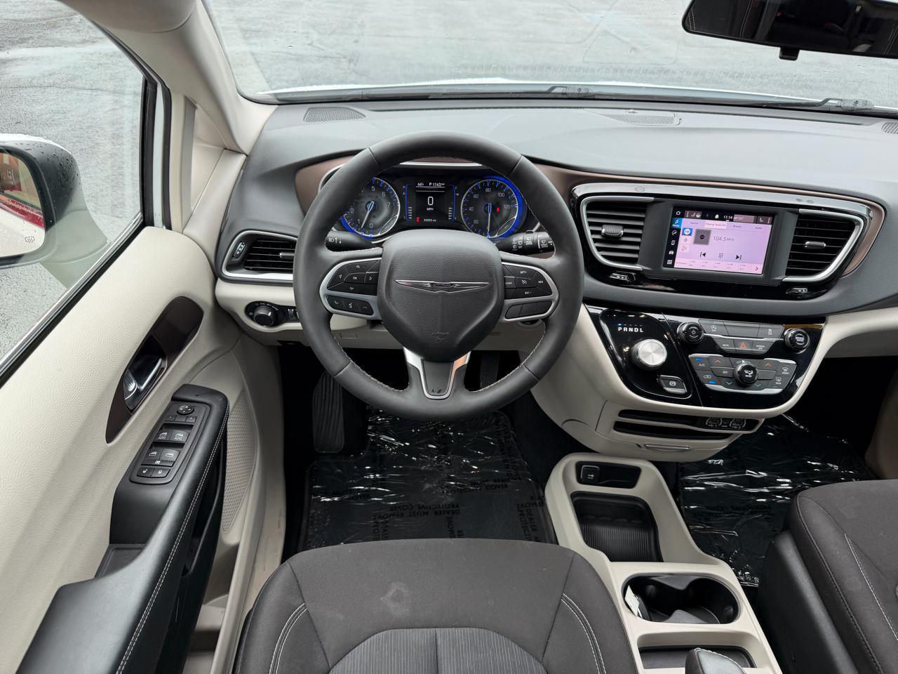 Chrysler Voyager LX FWD 2022