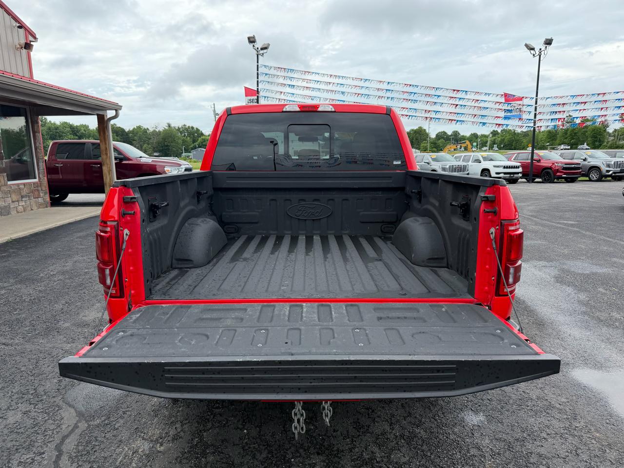Ford F-150 4WD SuperCrew 139" Lariat 2017