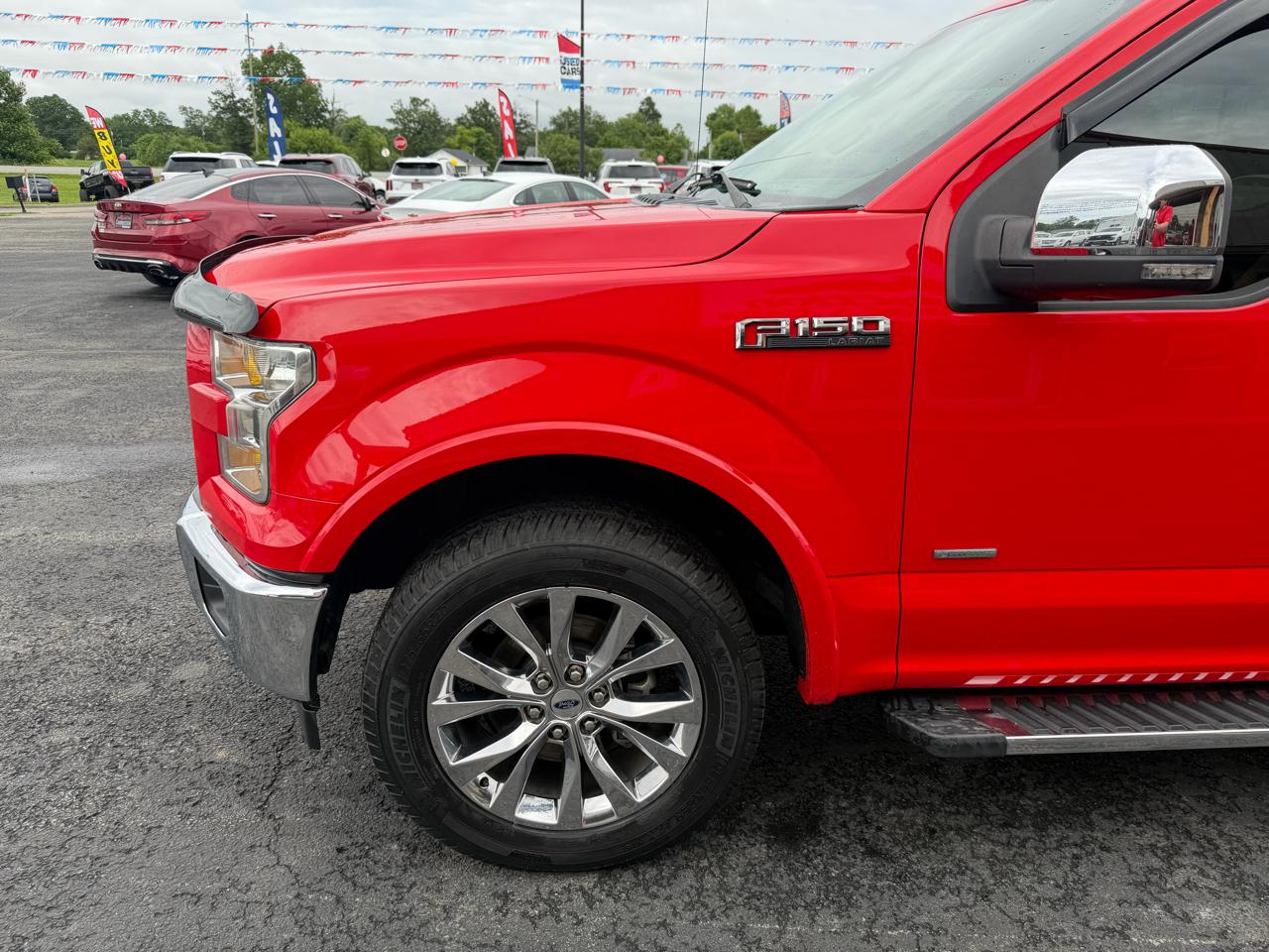 Ford F-150 4WD SuperCrew 139" Lariat 2017