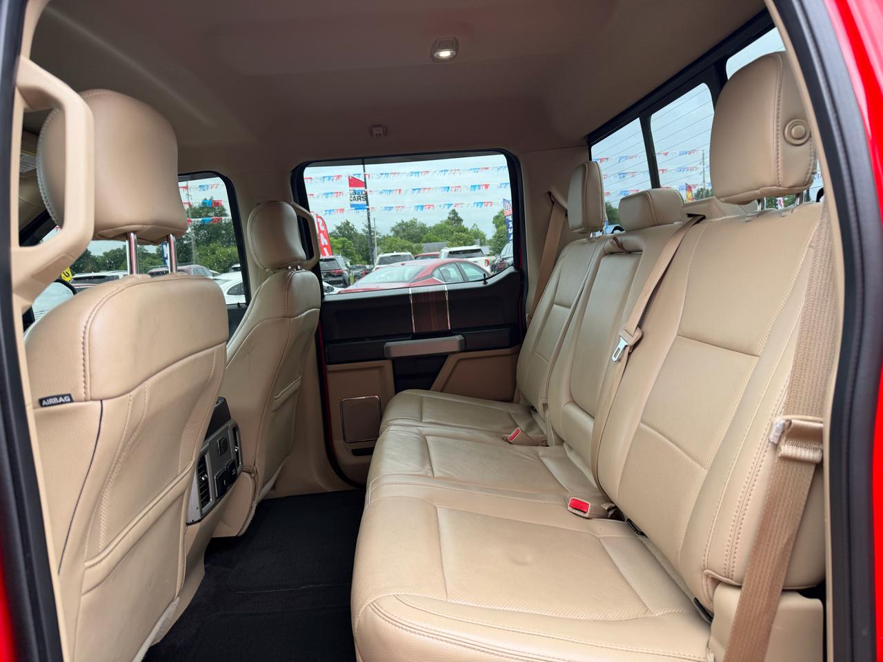 Ford F-150 4WD SuperCrew 139" Lariat 2017
