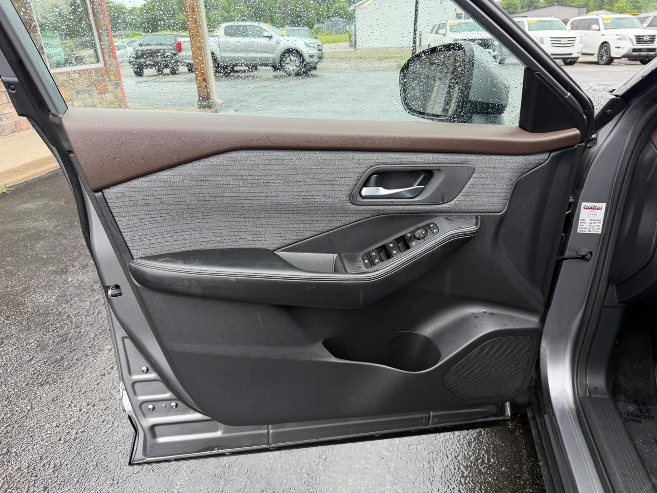 Nissan Rogue AWD SV *Ltd Avail* 2023