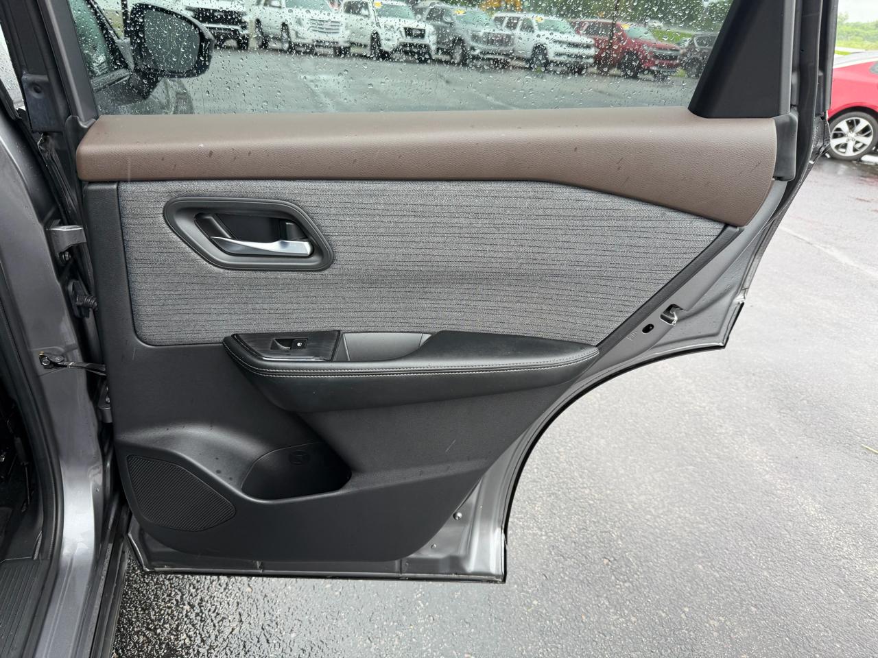 Nissan Rogue AWD SV *Ltd Avail* 2023