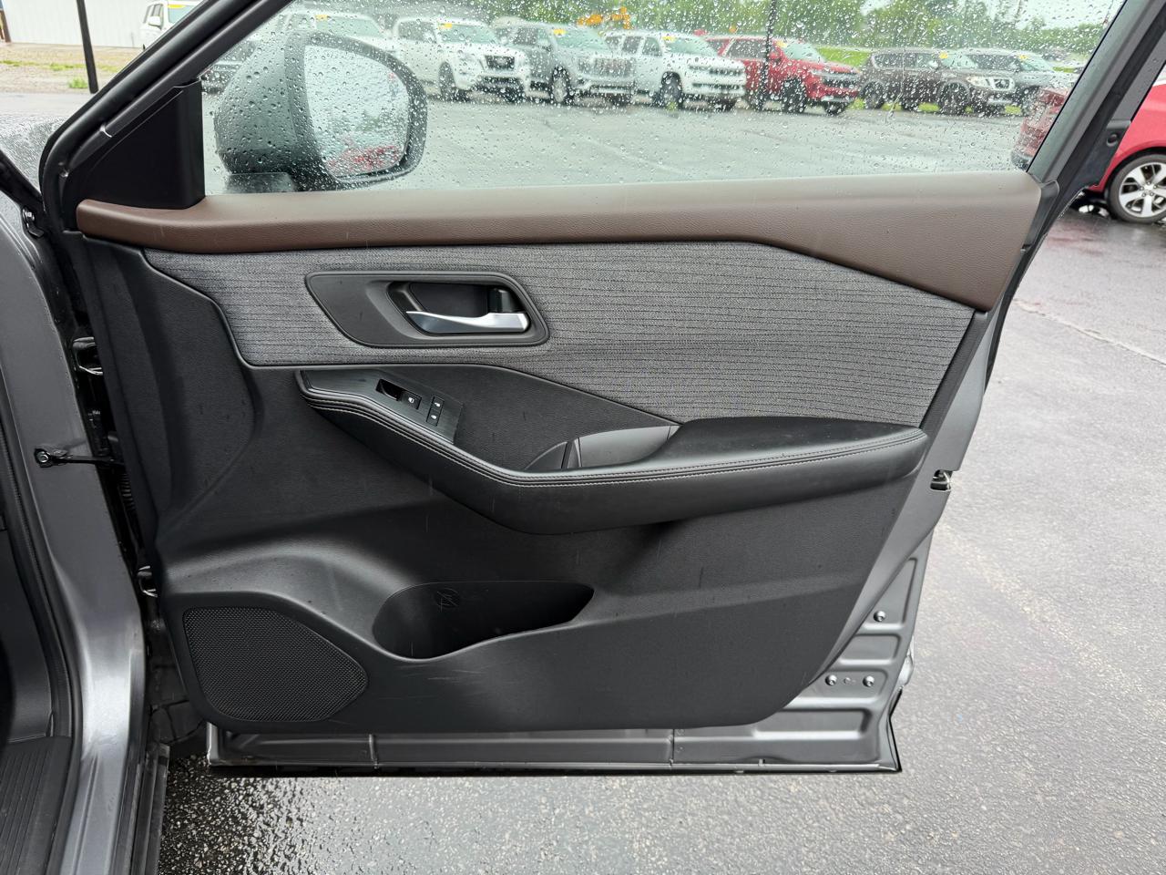 Nissan Rogue AWD SV *Ltd Avail* 2023