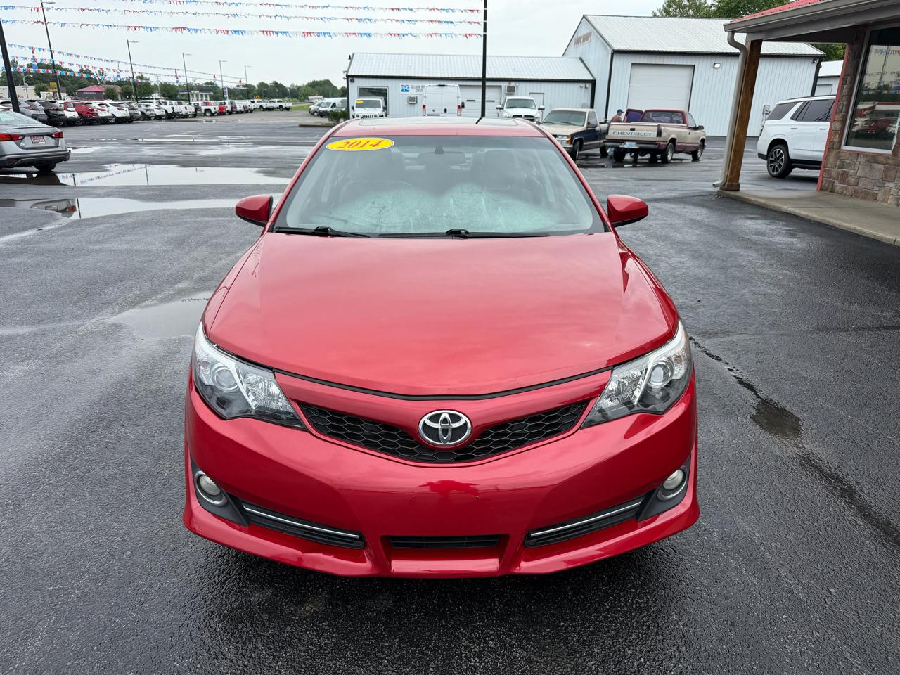Toyota Camry 2014.5 4dr Sdn I4 Auto SE Sport (Natl) 2014